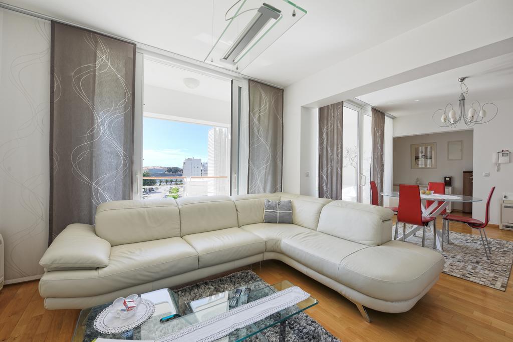 M&D Apartment Zadar Eksteriør billede